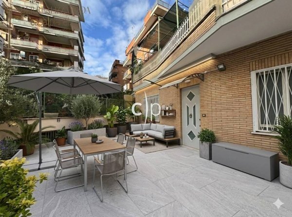 appartamento in vendita a Roma in zona Portuense