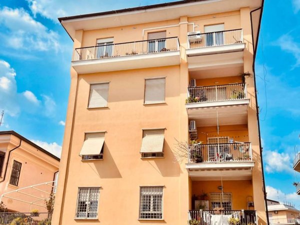 negozio in vendita a Roma in zona Trionfale