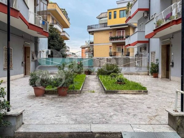 appartamento in vendita a Roma in zona Gianicolense