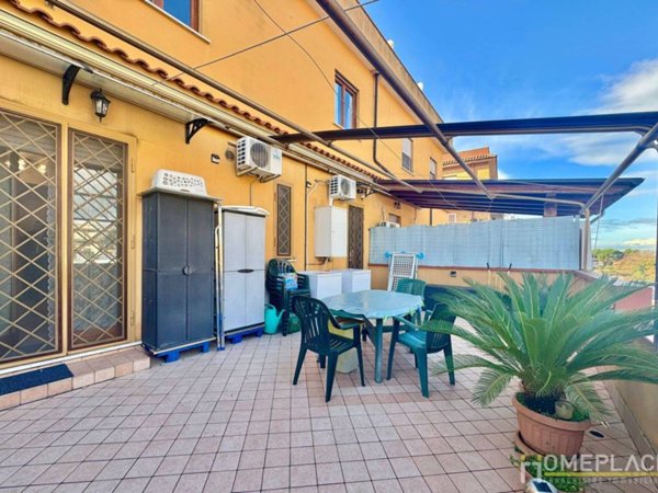 appartamento in vendita a Roma in zona Borghesiana