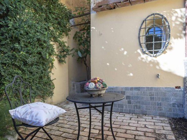 appartamento in vendita a Roma in zona Trastevere