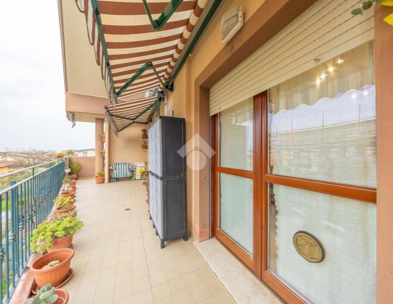 appartamento in vendita a Roma in zona Castelverde