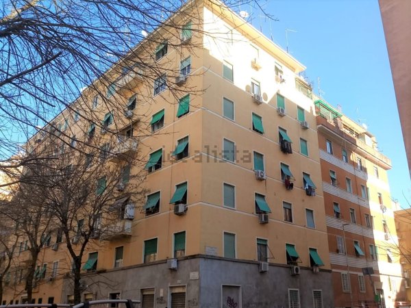 appartamento in vendita a Roma in zona Collatino