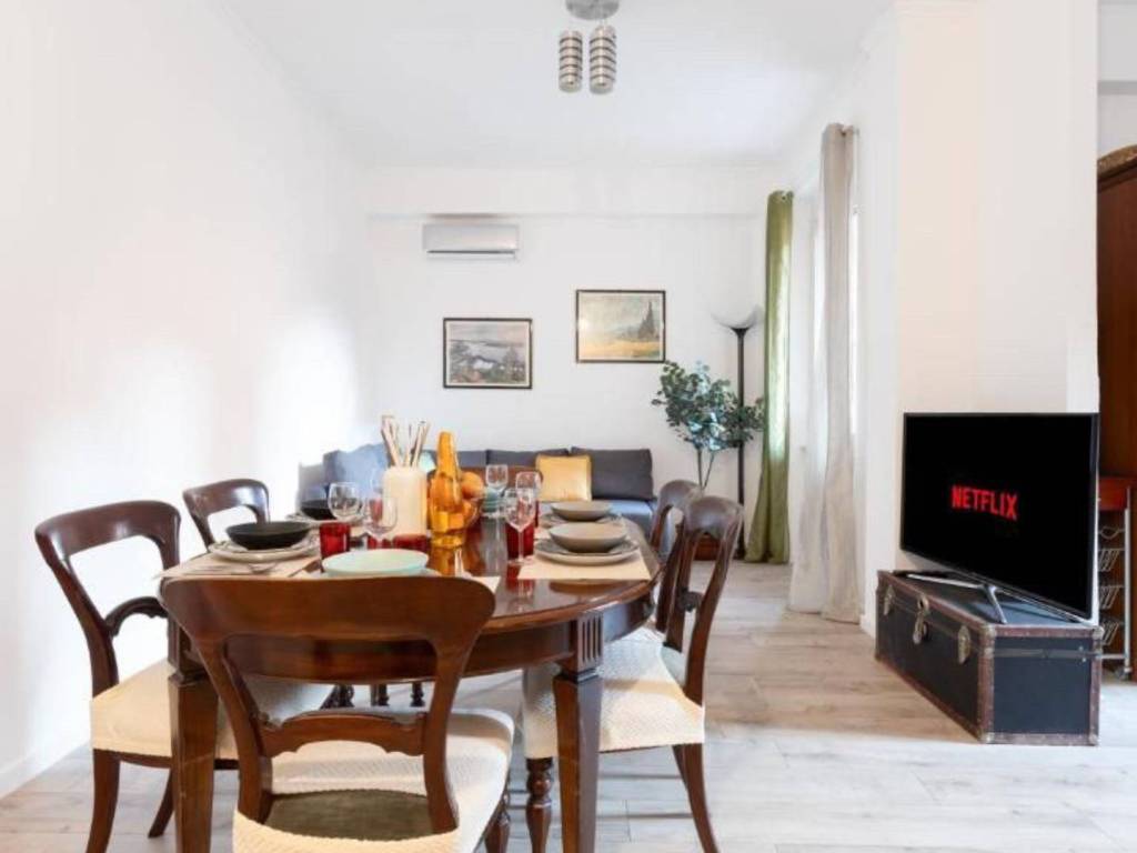 appartamento in vendita a Roma in zona Appio Latino