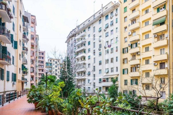 appartamento in vendita a Roma in zona Appio Latino