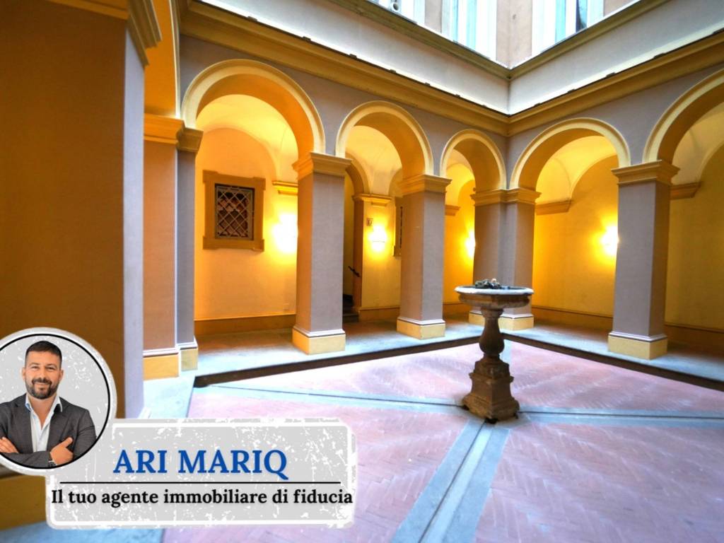 appartamento in vendita a Roma in zona Trevi-Colonna