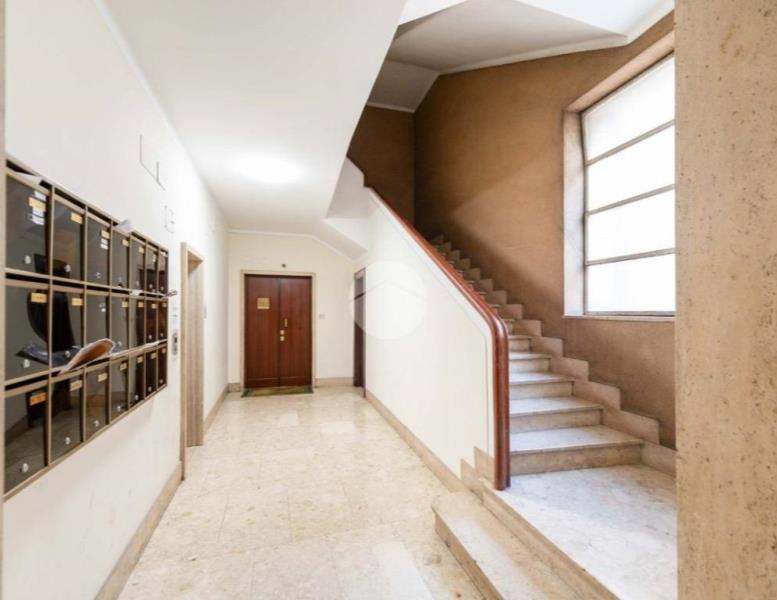 appartamento in vendita a Roma in zona Rione Prati