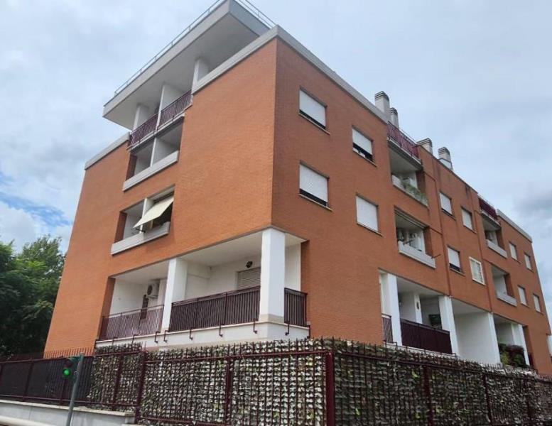 appartamento in vendita a Roma in zona Collatino