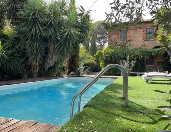 casa indipendente in vendita a Roma in zona Ludovisi/Sallustiano