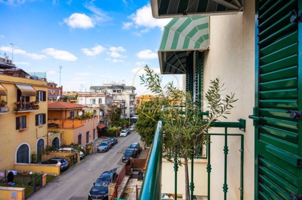 appartamento in vendita a Roma in zona Alessandrino