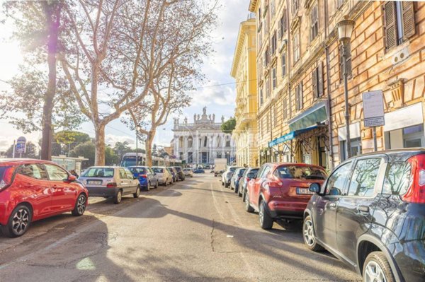appartamento in vendita a Roma in zona Esquilino