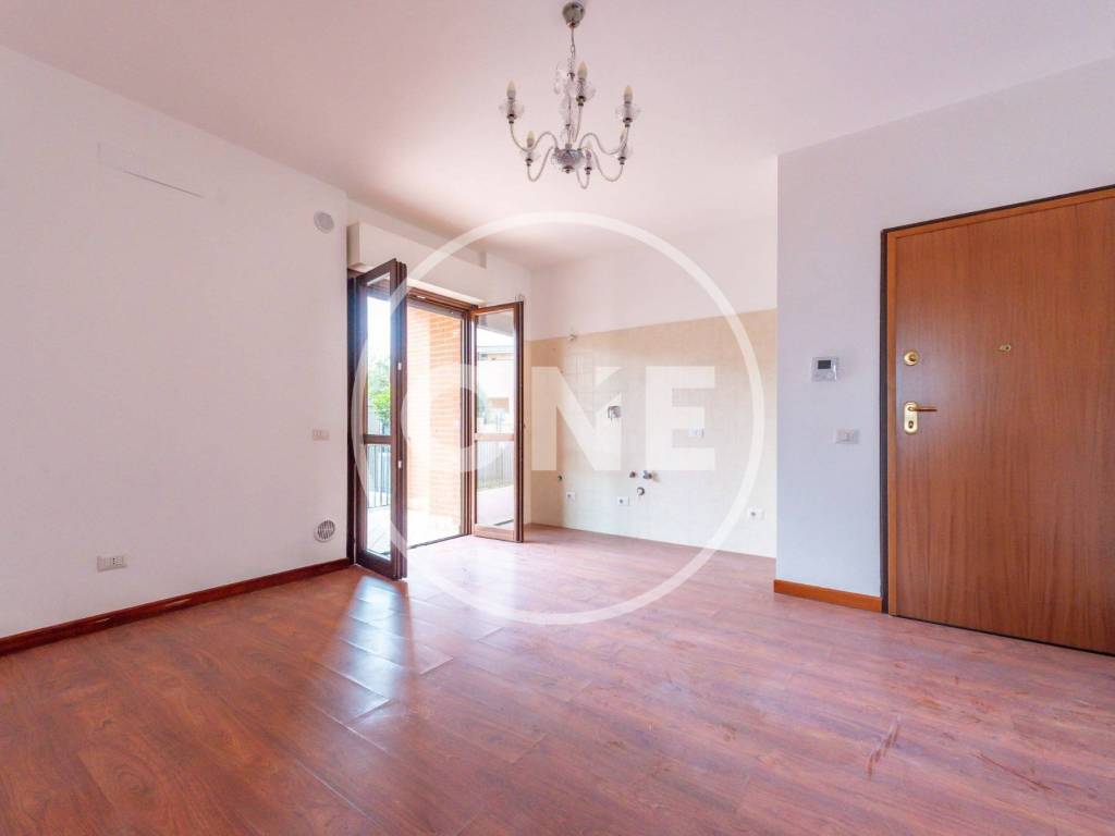 appartamento in vendita a Roma in zona Lunghezza