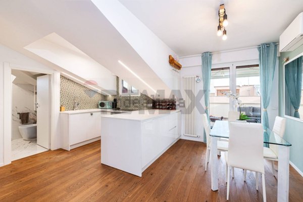 appartamento in vendita a Roma in zona Aurelio