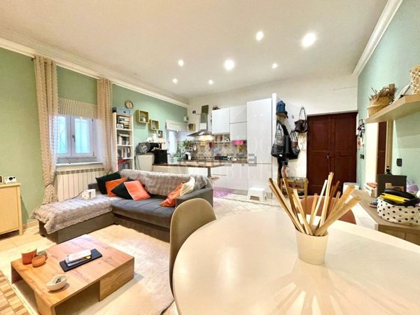 appartamento in vendita a Roma in zona Prenestino-Labicano