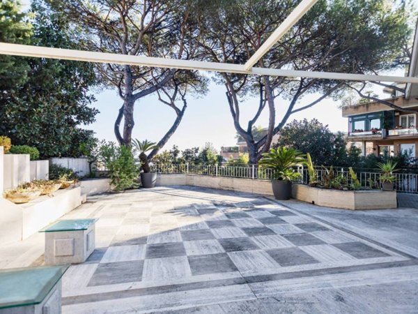 appartamento in vendita a Roma in zona Collatino