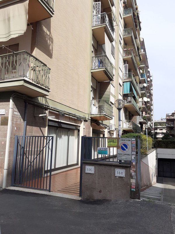 appartamento in vendita a Roma in zona Monte Sacro/Talenti