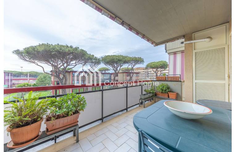 appartamento in vendita a Roma in zona Ostia