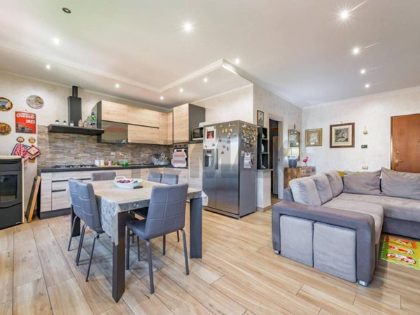 appartamento in vendita a Roma in zona Massimina/Casal Lumbroso