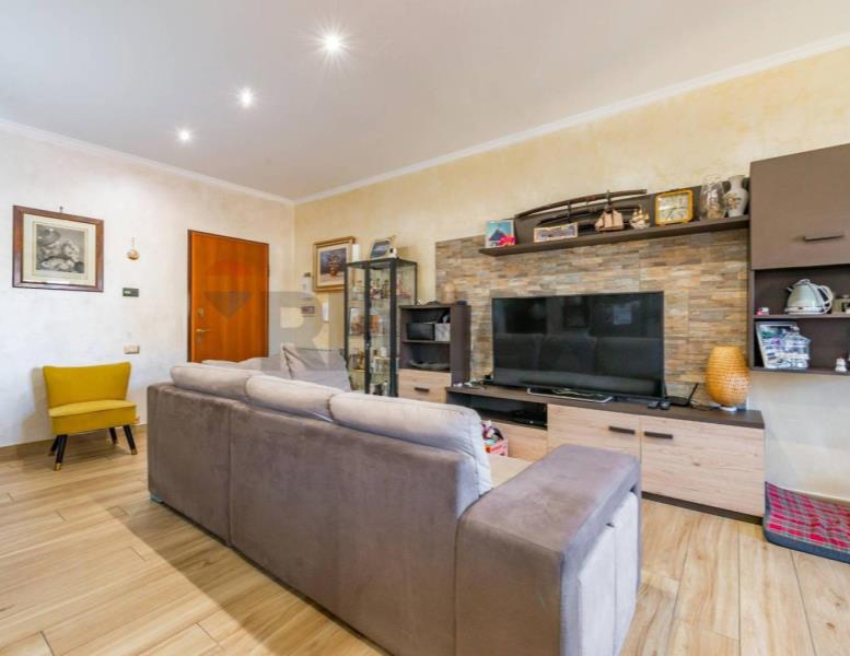 appartamento in vendita a Roma in zona Massimina/Casal Lumbroso