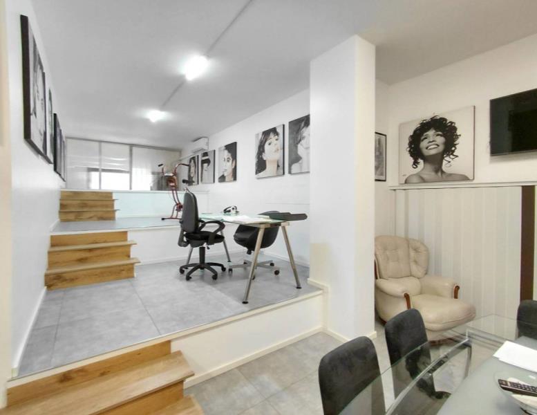 ufficio in vendita a Roma in zona Portuense