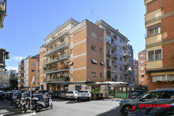 appartamento in vendita a Roma in zona Gianicolense
