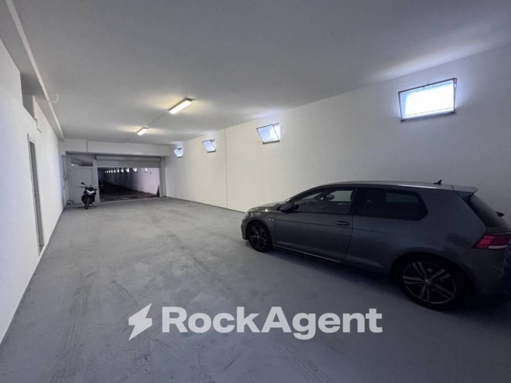 locale commerciale in vendita a Roma in zona Gianicolense