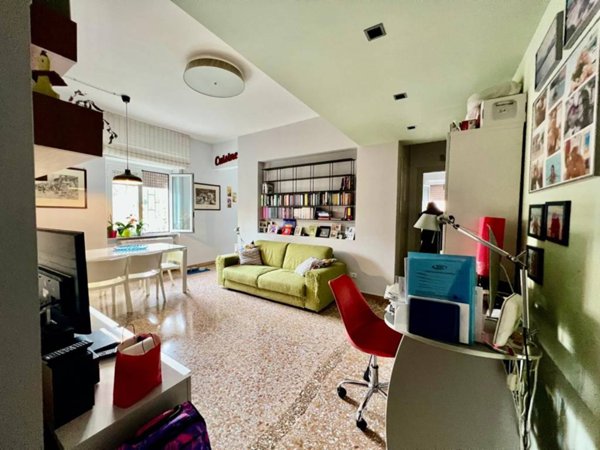 appartamento in vendita a Roma in zona Tuscolano