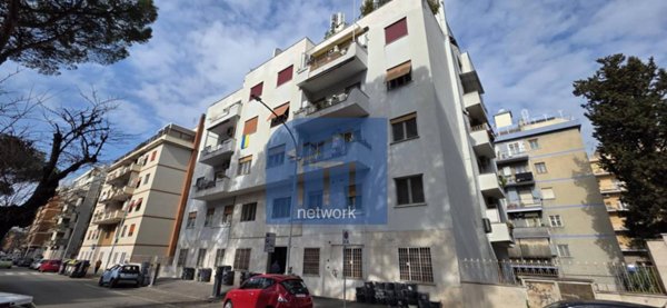 appartamento in vendita a Roma in zona Ardeatino