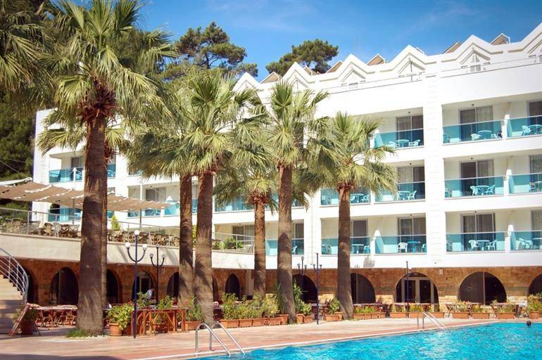 intera palazzina in vendita a Roma in zona Aurelio