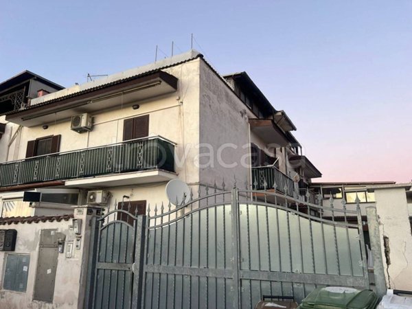 appartamento in vendita a Roma in zona Piana del Sole