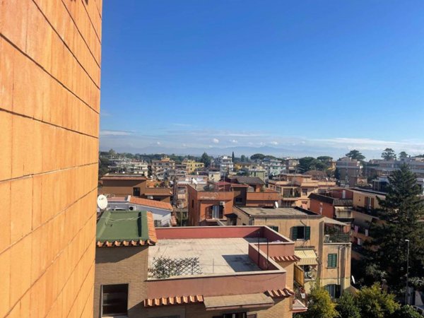 appartamento in vendita a Roma in zona Grottarossa