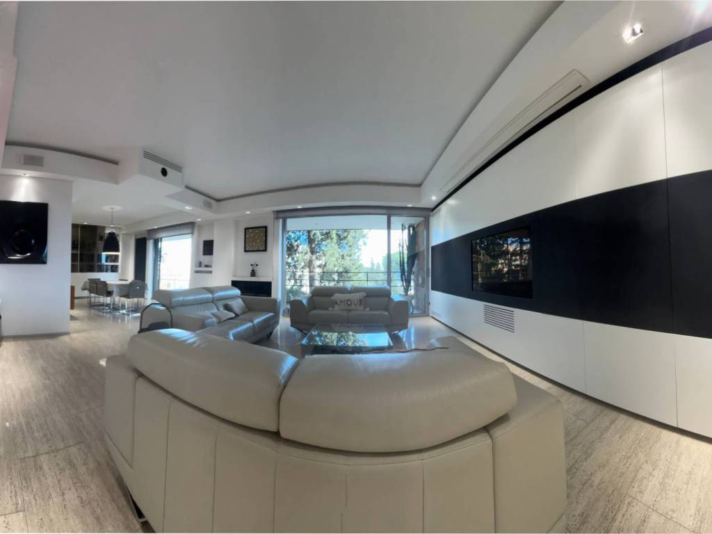 appartamento in vendita a Roma in zona Della Vittoria