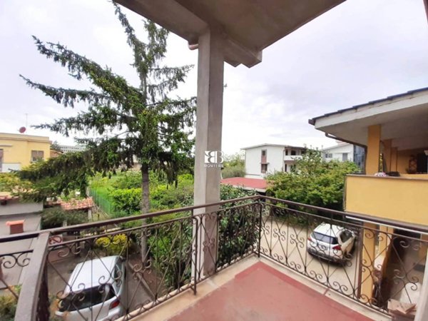 appartamento in vendita a Roma in zona Osteria del Curato