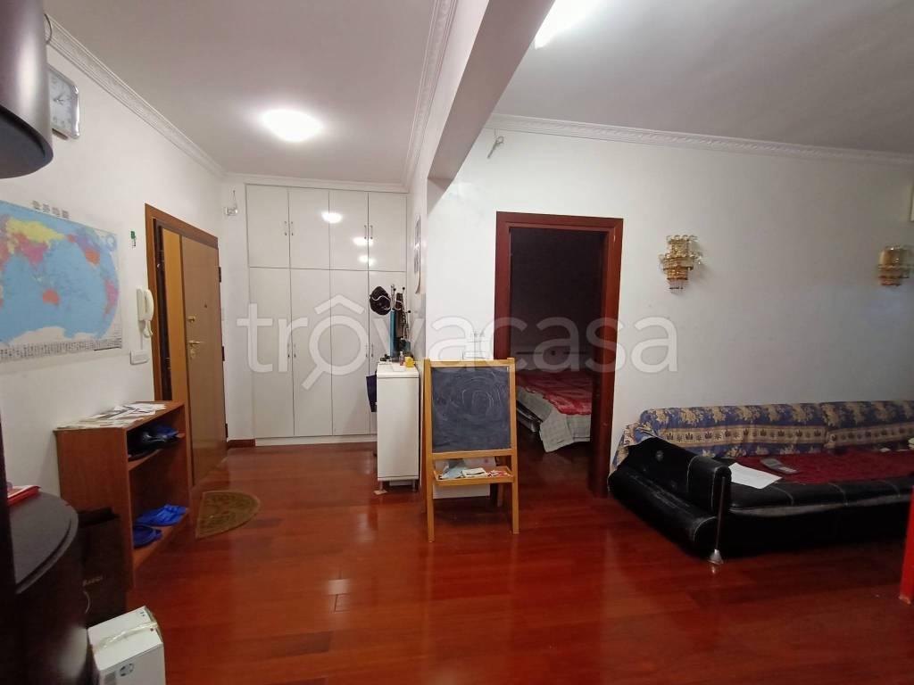 appartamento in vendita a Roma in zona Prenestino-Labicano