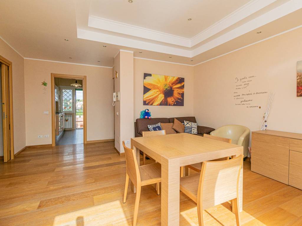 appartamento in vendita a Roma in zona Portuense