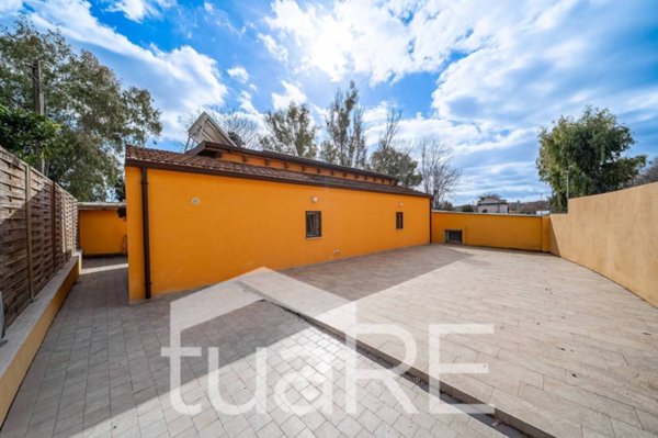 casa indipendente in vendita a Roma in zona Portuense