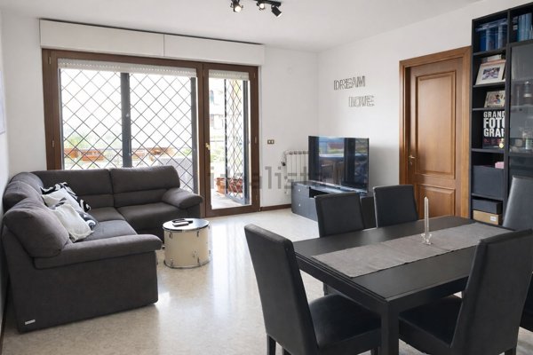 appartamento in vendita a Roma in zona Torrino