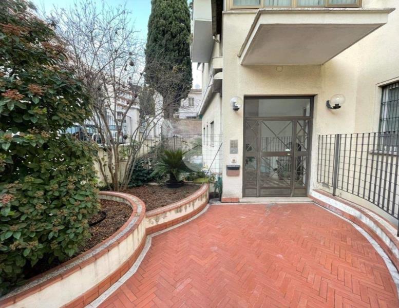 appartamento in vendita a Roma in zona Trionfale