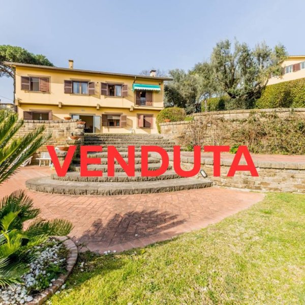 casa indipendente in vendita a Roma in zona Cesano