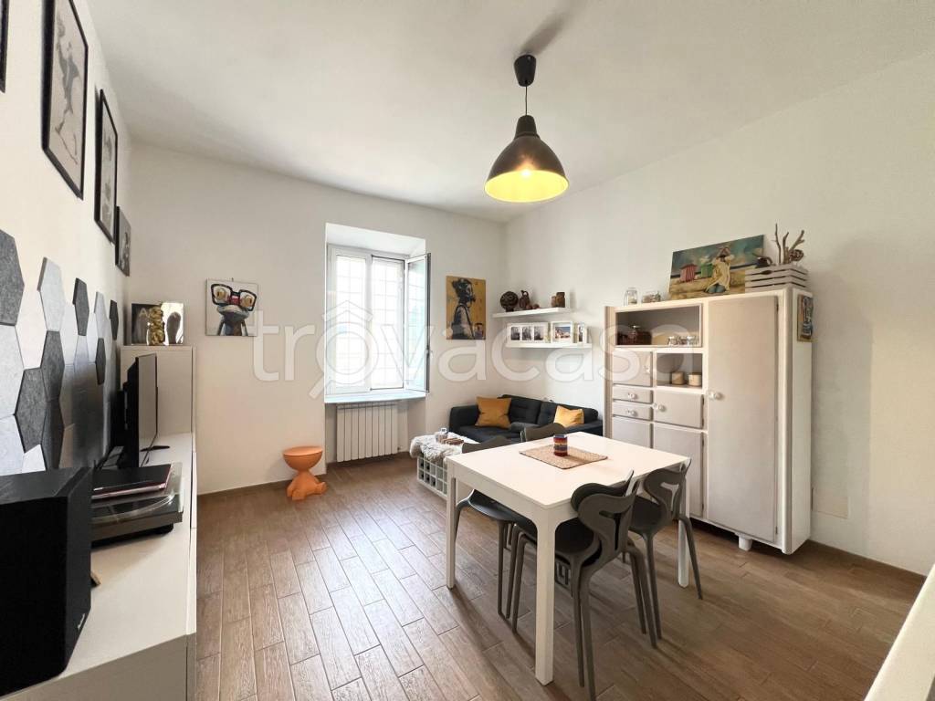 appartamento in vendita a Roma in zona Tuscolano