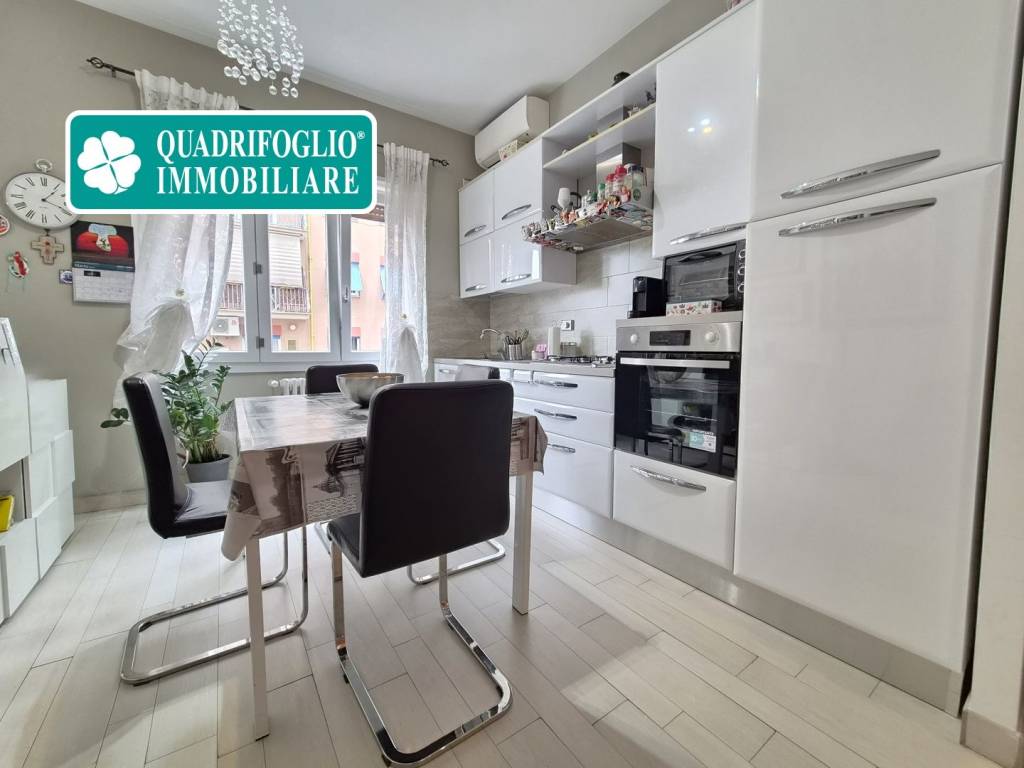 appartamento in vendita a Roma in zona Prenestino-Labicano