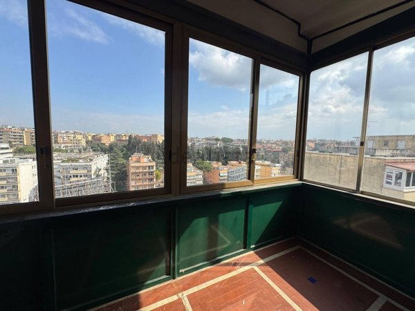 appartamento in vendita a Roma in zona Tor di Quinto