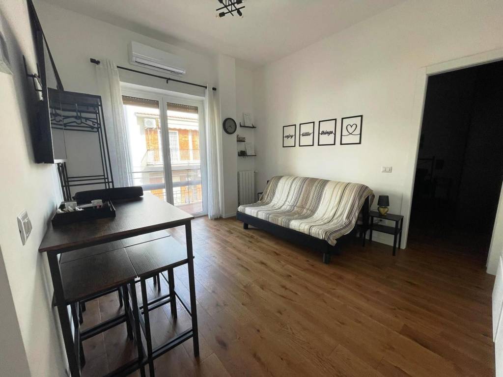 appartamento in vendita a Roma in zona Torrevecchia