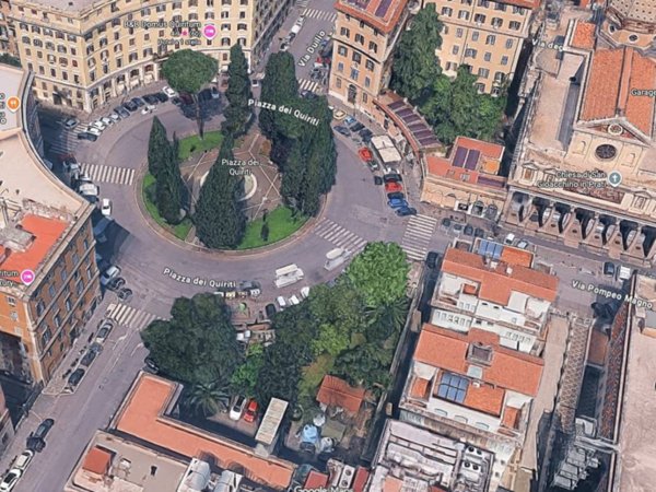 negozio in vendita a Roma in zona Rione Prati