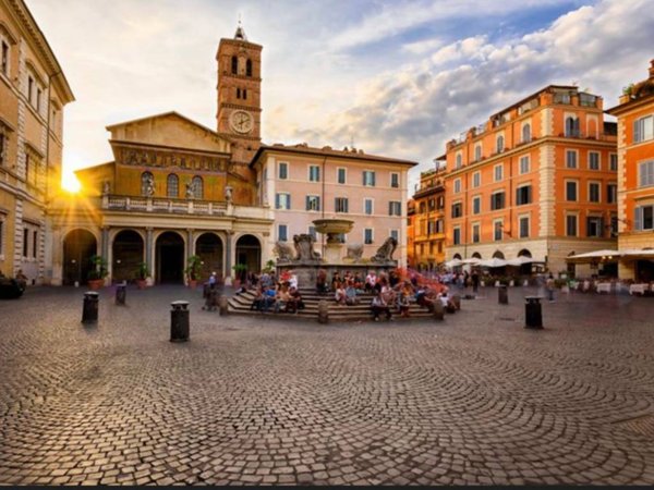 intera palazzina in vendita a Roma in zona Trastevere