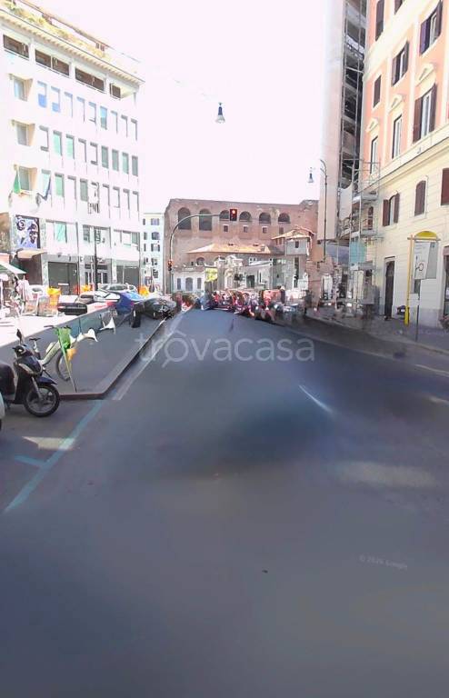 negozio in vendita a Roma in zona Ludovisi/Sallustiano