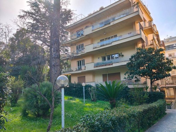 appartamento in vendita a Roma in zona Della Vittoria