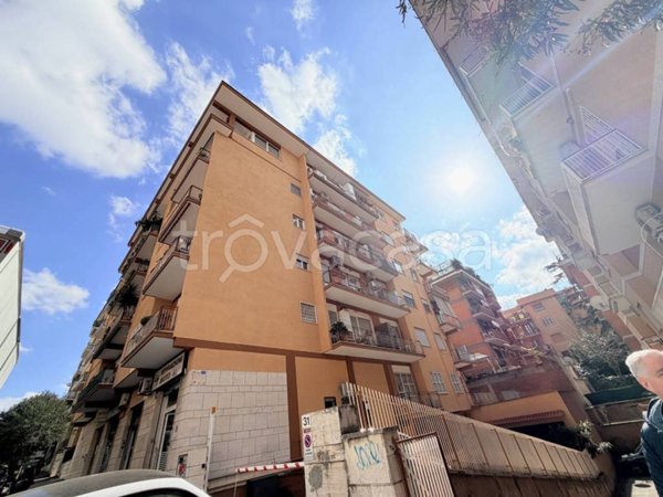 appartamento in vendita a Roma in zona Gianicolense
