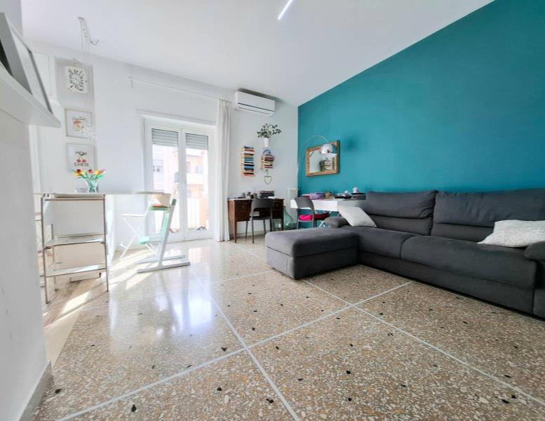 appartamento in vendita a Roma in zona Don Bosco