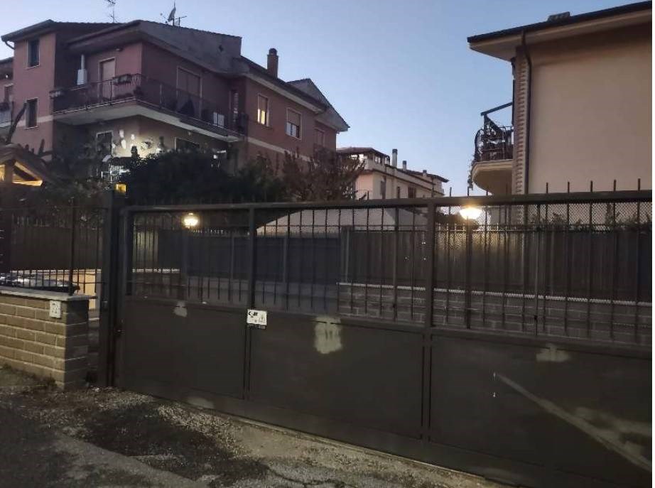 appartamento in vendita a Roma in zona Borghesiana